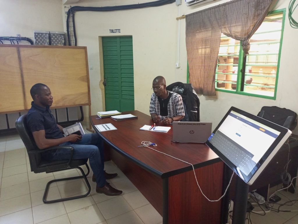 Salle d'écoute des usagers Commune de Djougou